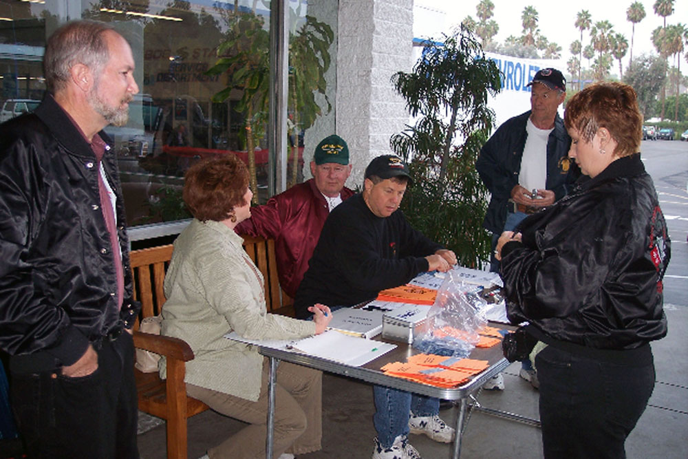 001 Registration Desk